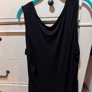 Chic Black Sleeveless Tank Top